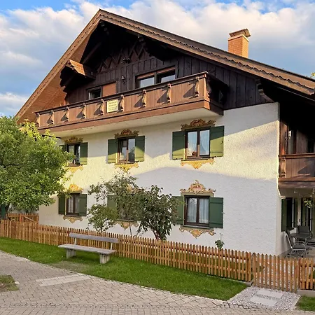 2 Min Zum - Zum Schweizer Mit Balkon Oder Terrasse In Seehausen A Staffelsee Appartement Seehausen am Staffelsee