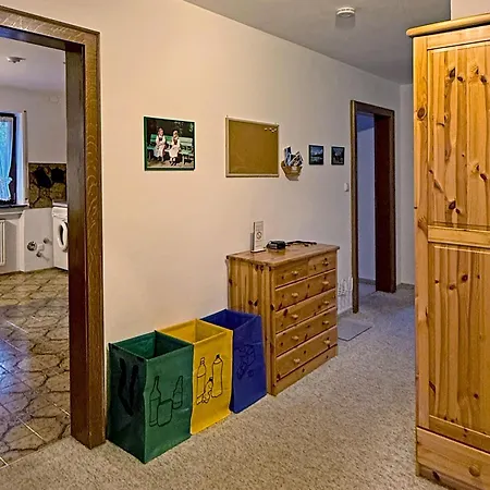 Appartement 2 Min Zum - Zum Schweizer Mit Balkon Oder Terrasse In Seehausen A Staffelsee *