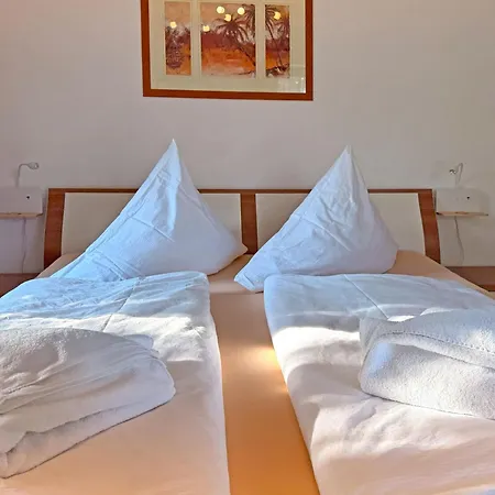 2 Min Zum - Zum Schweizer Mit Balkon Oder Terrasse In Seehausen A Staffelsee *